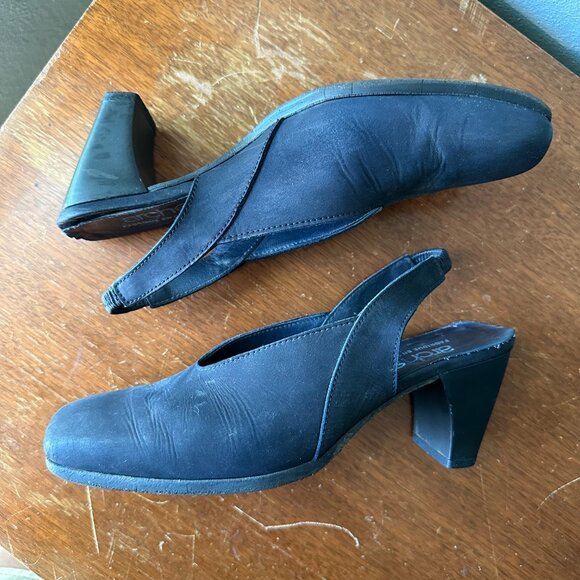 ARCHE Square Toe Navy Slingback Heels | EU 38 US 7.5-8 | leather 90's - Picture 5 of 9